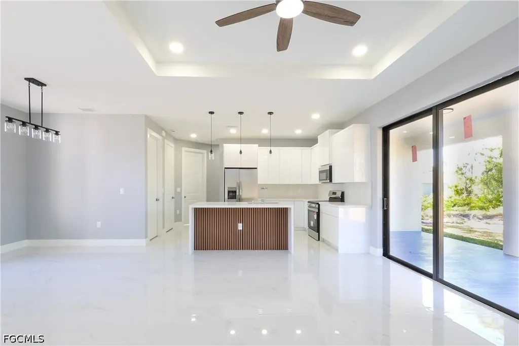 2716 2nd Street SW Lehigh Acres FL 33976