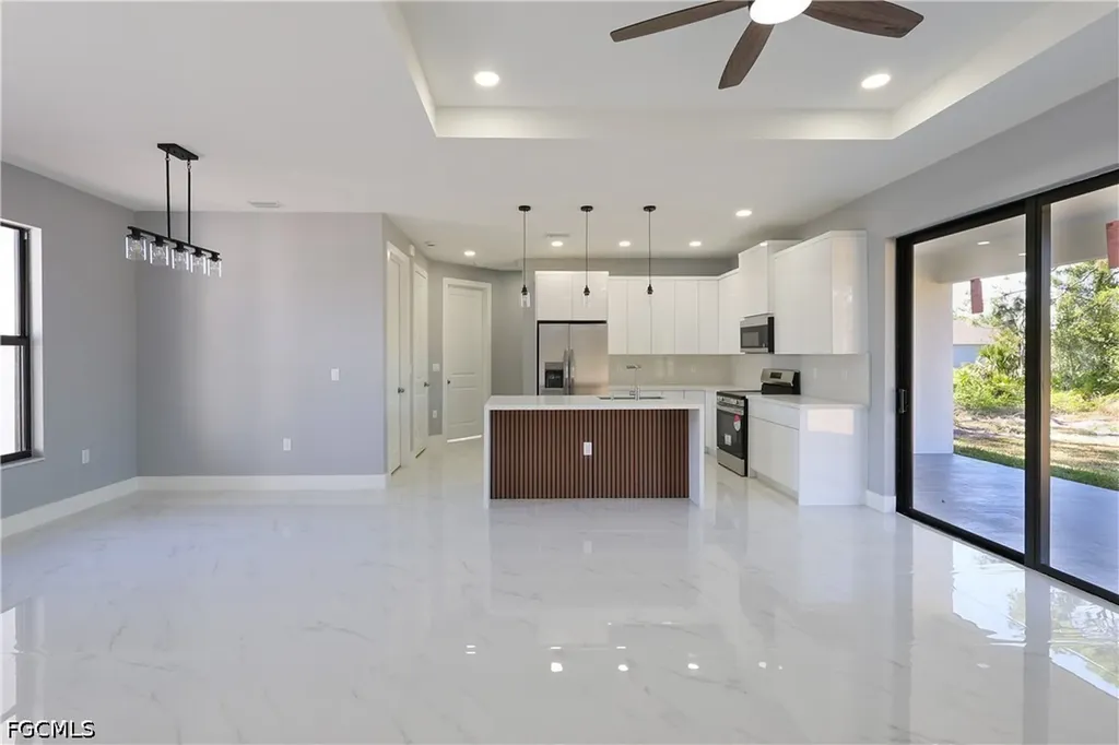 2716 2nd Street SW Lehigh Acres FL 33976