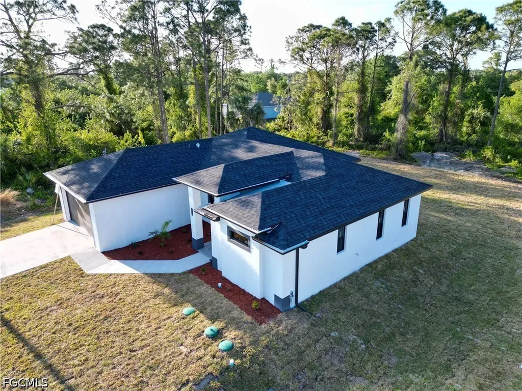 2716 2nd Street SW Lehigh Acres FL 33976