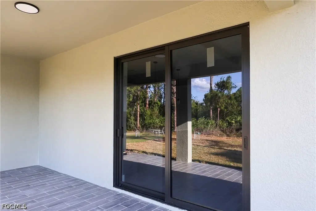 2714 2nd Street SW Lehigh Acres FL 33976