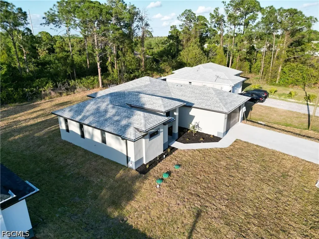 2714 2nd Street SW Lehigh Acres FL 33976