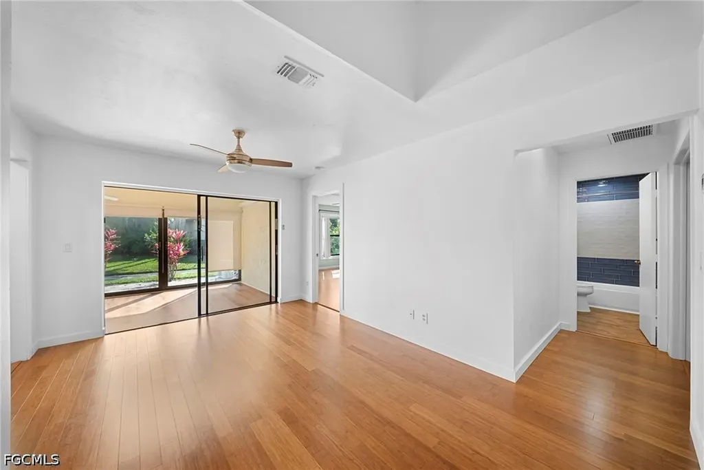 4779 Lakewood Boulevard Naples FL 34112