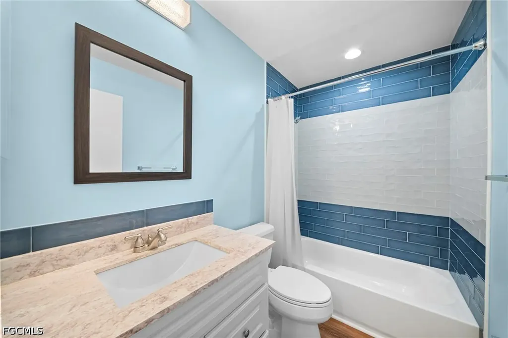 4779 Lakewood Boulevard Naples FL 34112