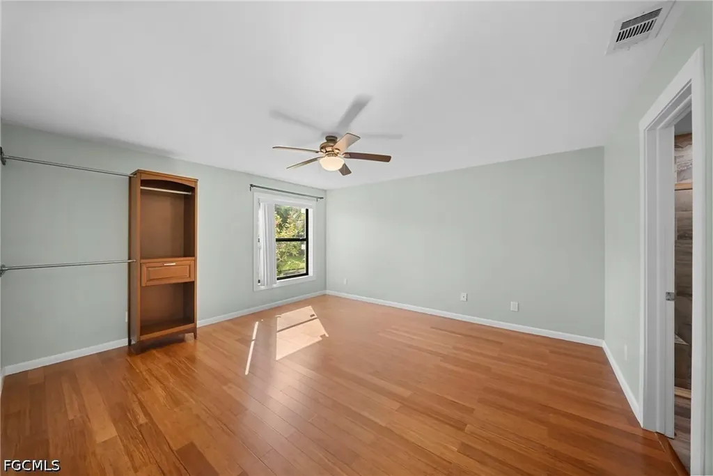 4779 Lakewood Boulevard Naples FL 34112