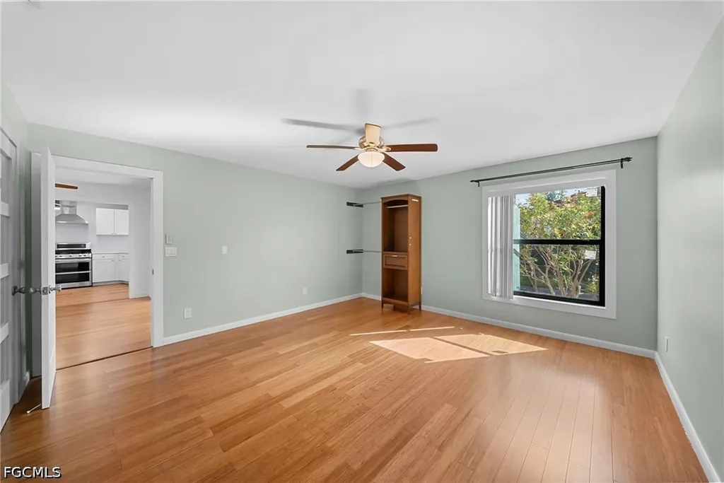 4779 Lakewood Boulevard Naples FL 34112