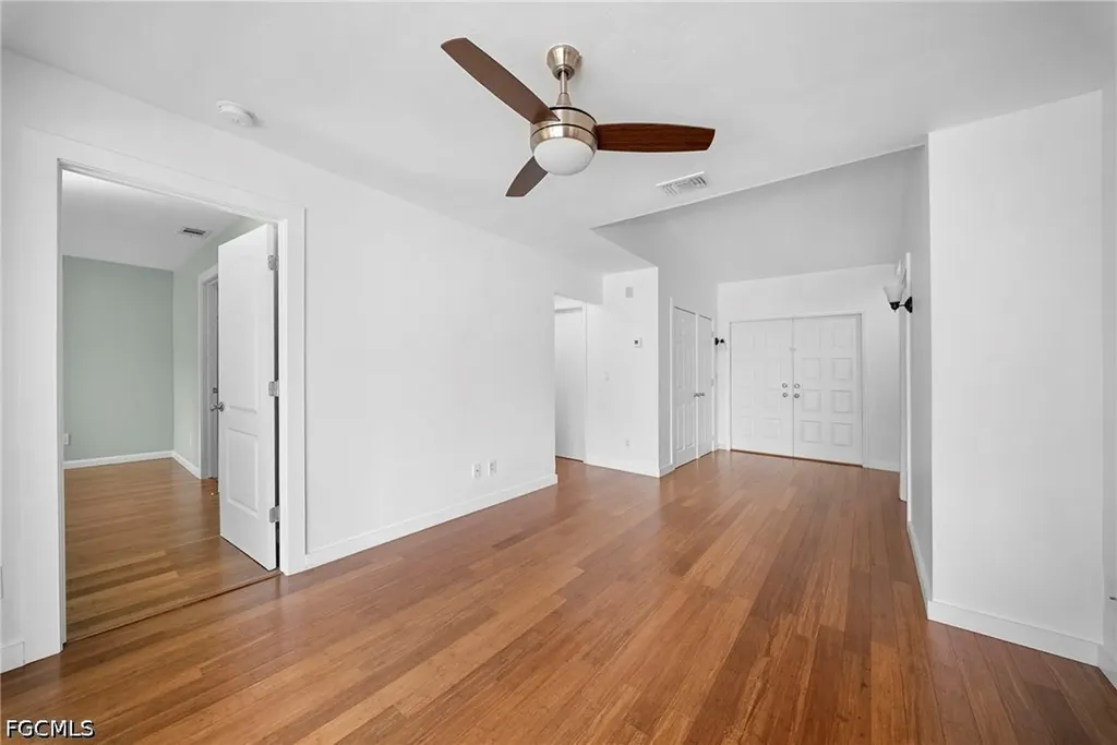 4779 Lakewood Boulevard Naples FL 34112