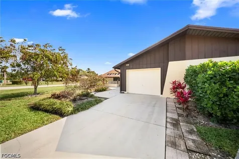 4779 Lakewood Boulevard Naples FL 34112
