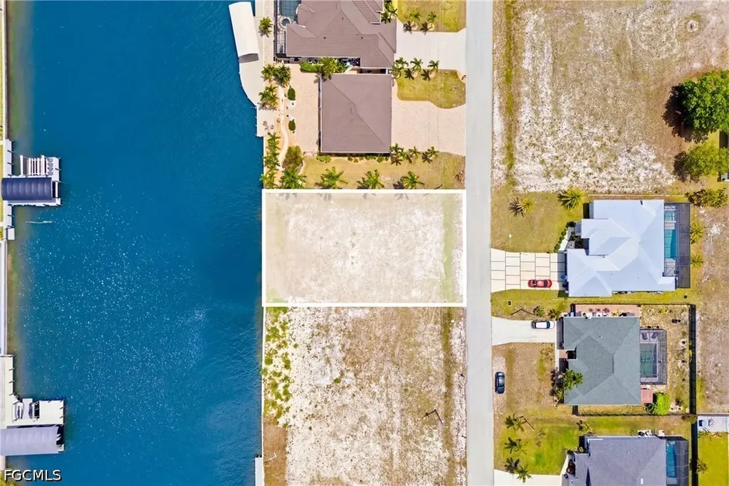 1511 NW 41st Place Cape Coral FL 33993