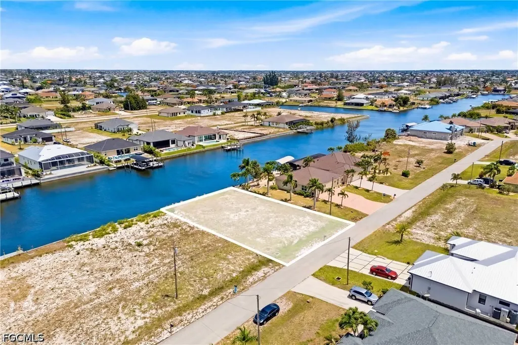 1511 NW 41st Place Cape Coral FL 33993