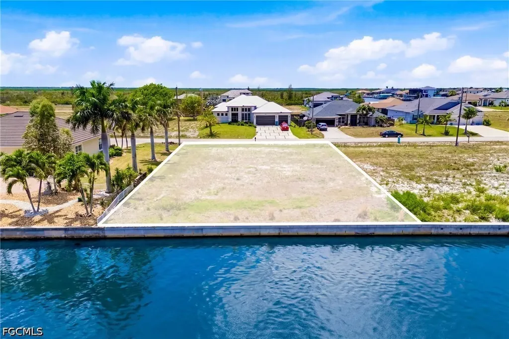 1511 NW 41st Place Cape Coral FL 33993