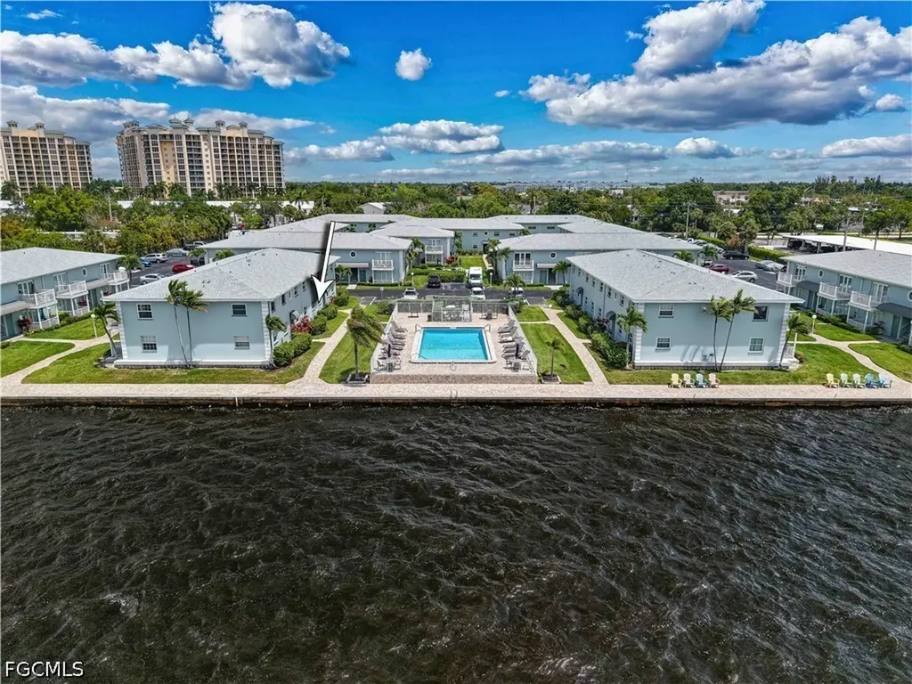 3332 N Key Drive North Fort Myers FL 33903