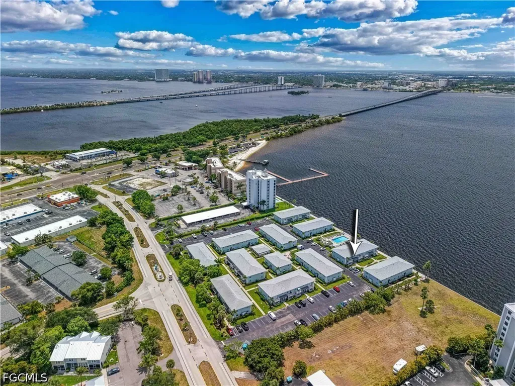 3332 N Key Drive North Fort Myers FL 33903