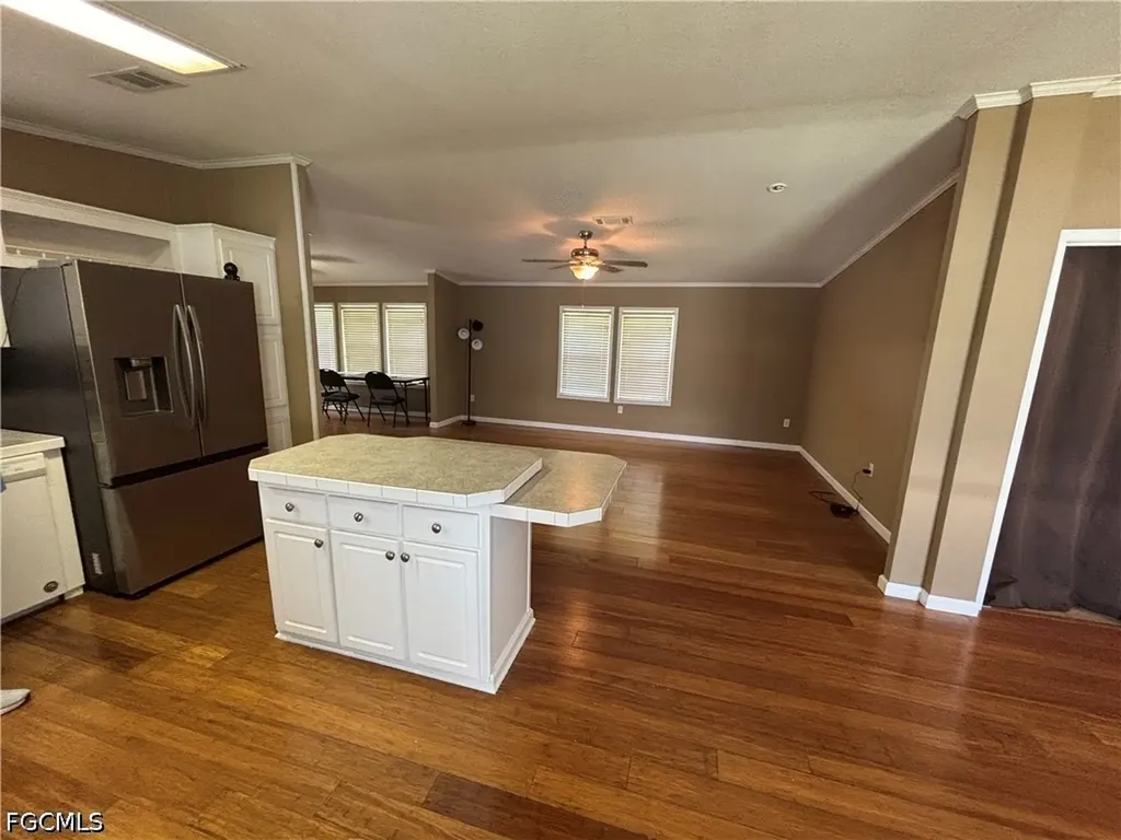 406 Horizon Drive North Fort Myers FL 33903