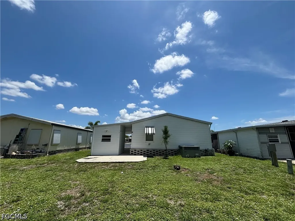 406 Horizon Drive North Fort Myers FL 33903