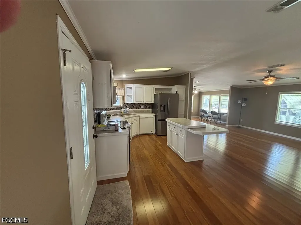 406 Horizon Drive North Fort Myers FL 33903