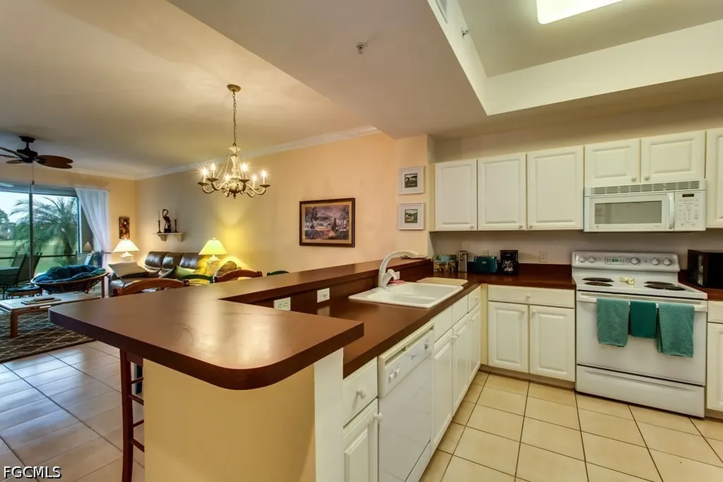 4690 Turnberry Lake Drive Estero FL 33928