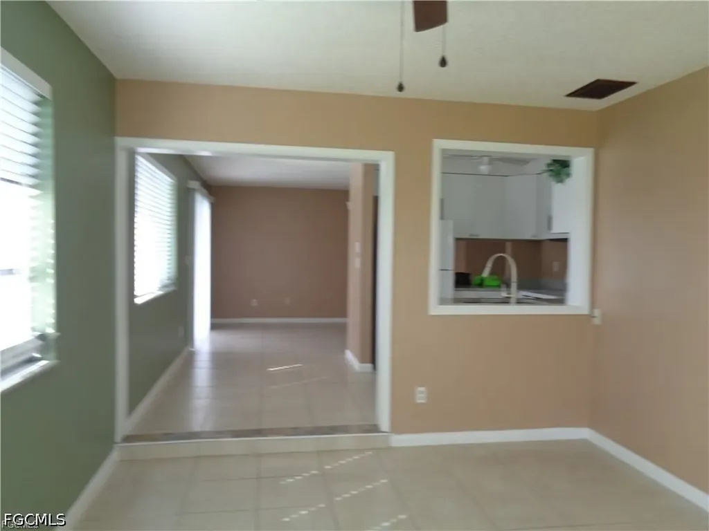 4402 SE 20th Place Cape Coral FL 33904