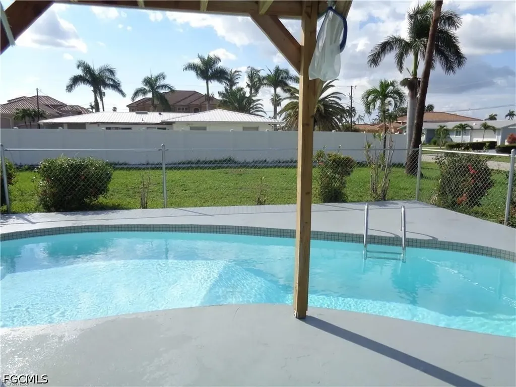 4402 SE 20th Place Cape Coral FL 33904