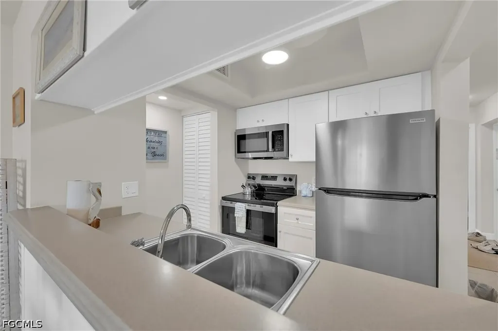200 Lenell Road Fort Myers Beach FL 33931