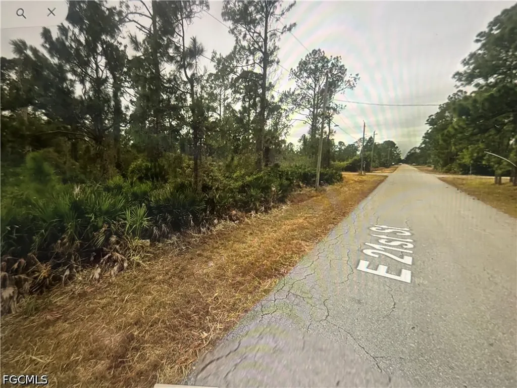 3802 E 21st Street Alva FL 33920