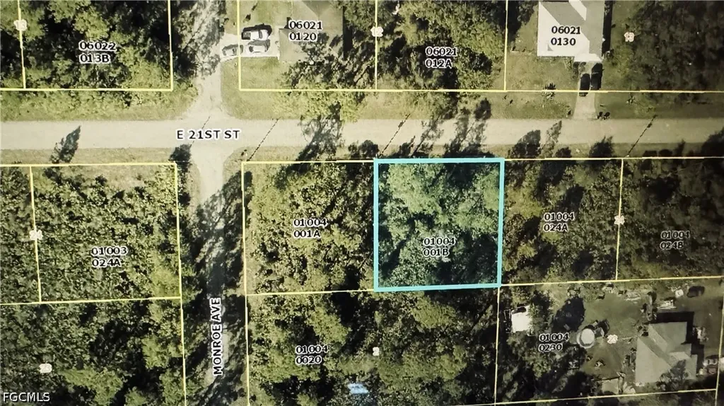 3802 E 21st Street Alva FL 33920