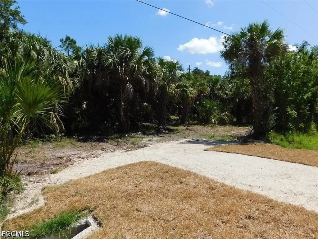 14971 Duke Highway Alva FL 33920