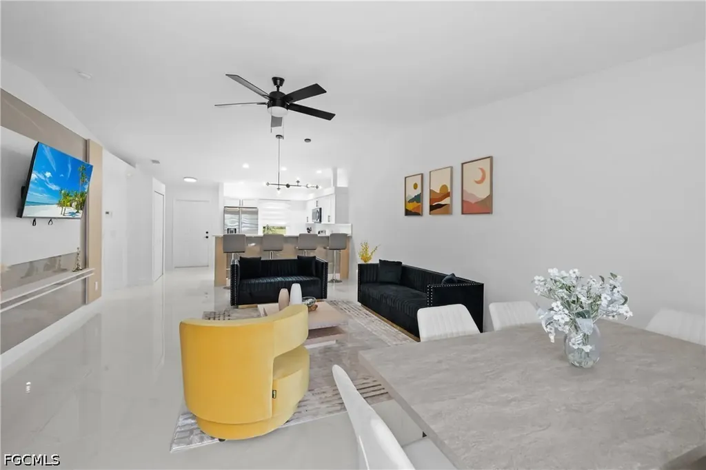 1630 SW Santa Barbara Place Cape Coral FL 33991