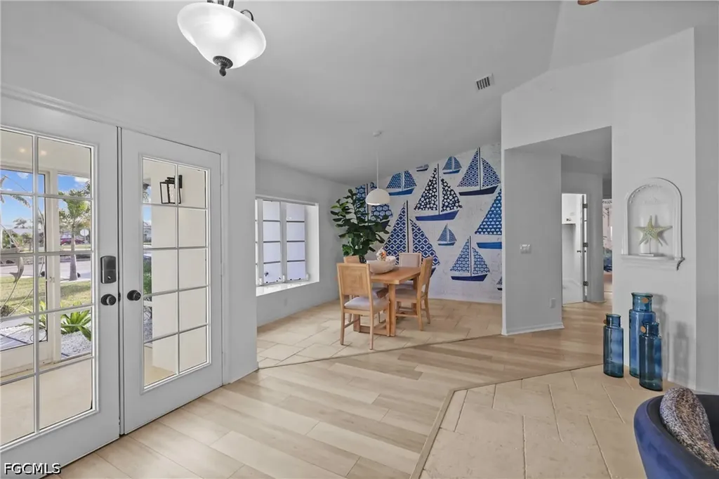 2423 Everest Parkway Cape Coral FL 33904