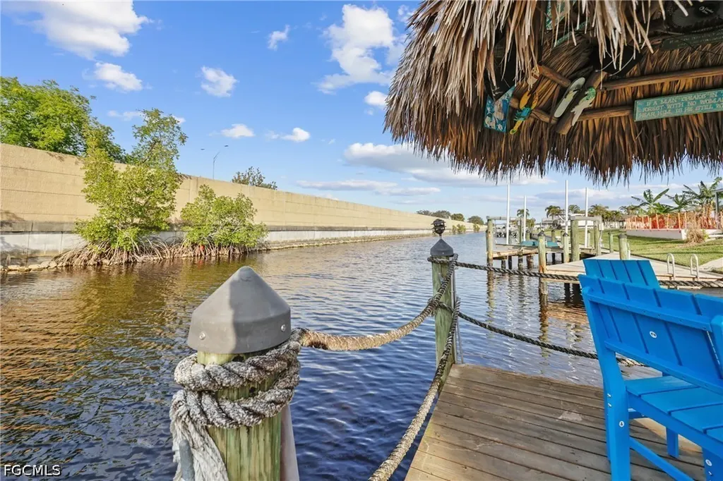 2423 Everest Parkway Cape Coral FL 33904