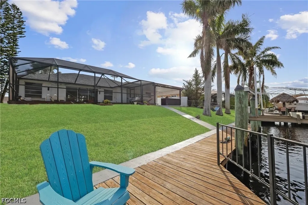 2423 Everest Parkway Cape Coral FL 33904