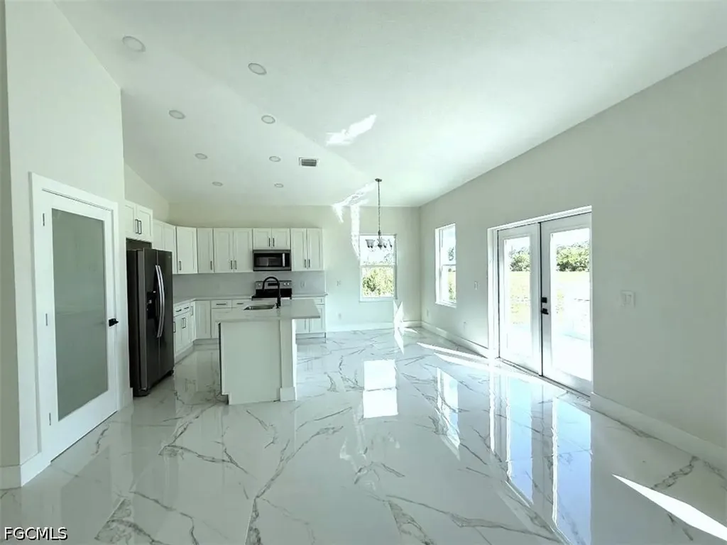 115 Lansing Circle Labelle FL 33935