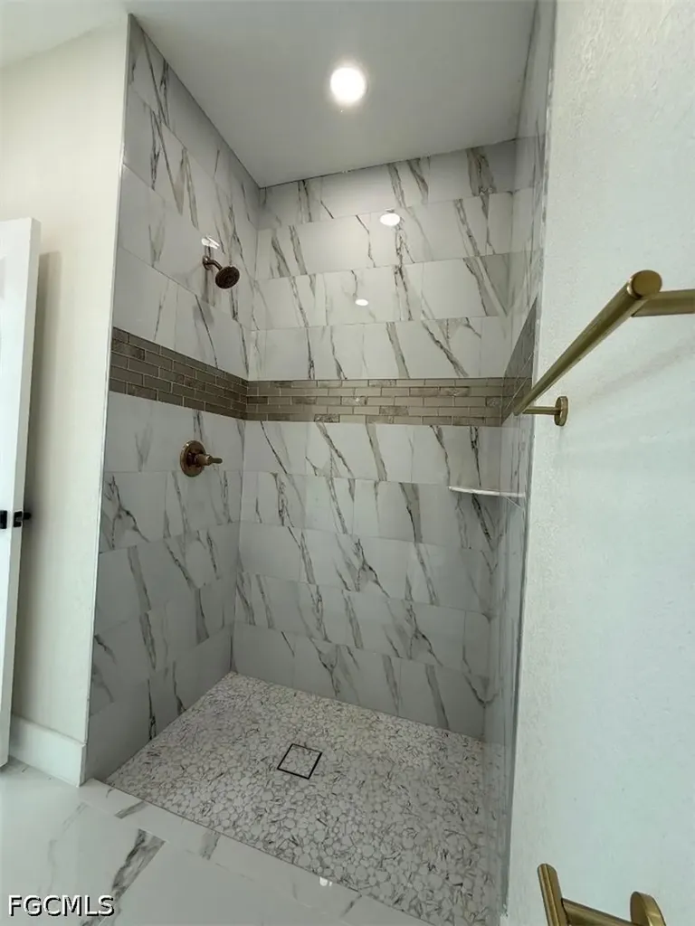 115 Lansing Circle Labelle FL 33935