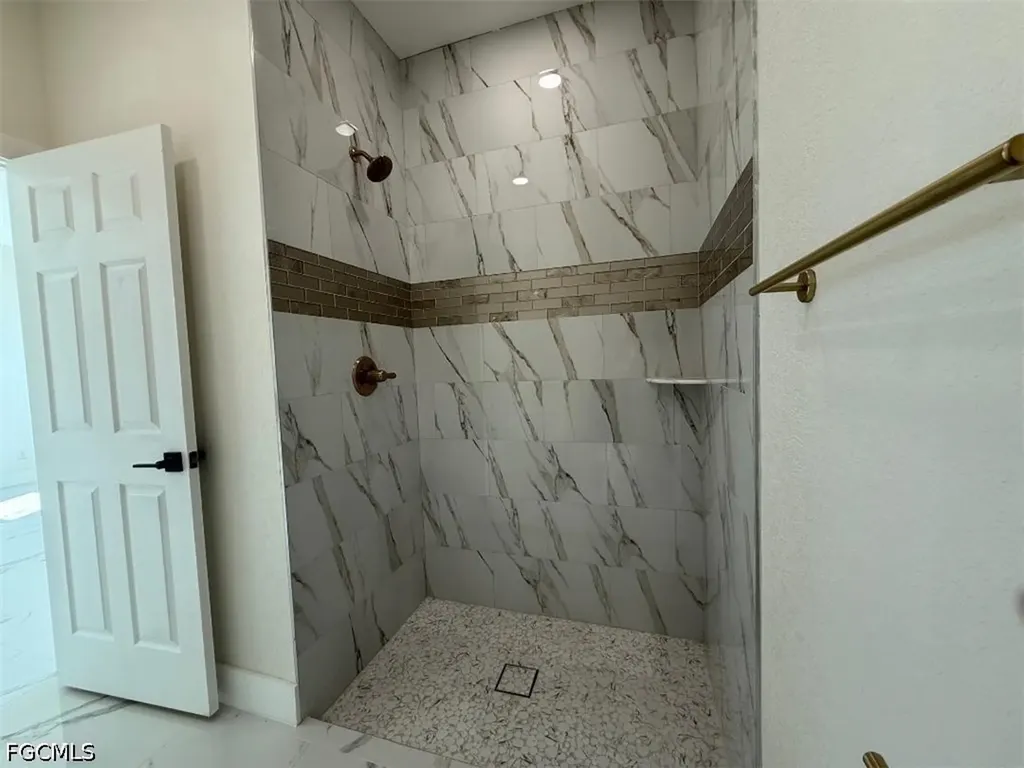 115 Lansing Circle Labelle FL 33935