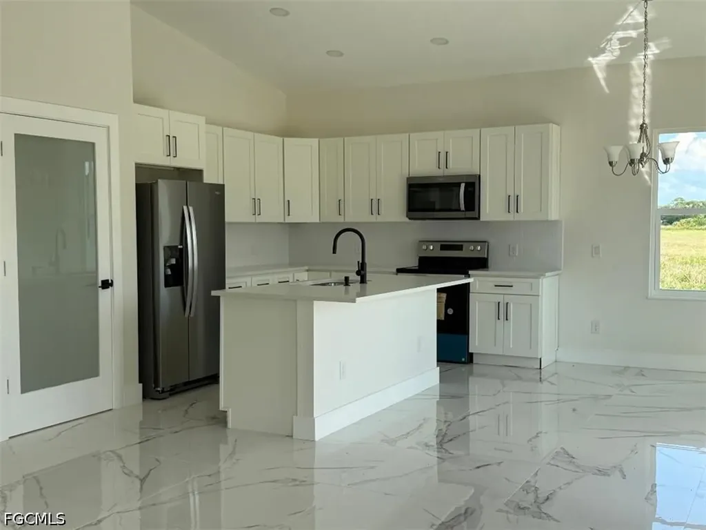115 Lansing Circle Labelle FL 33935