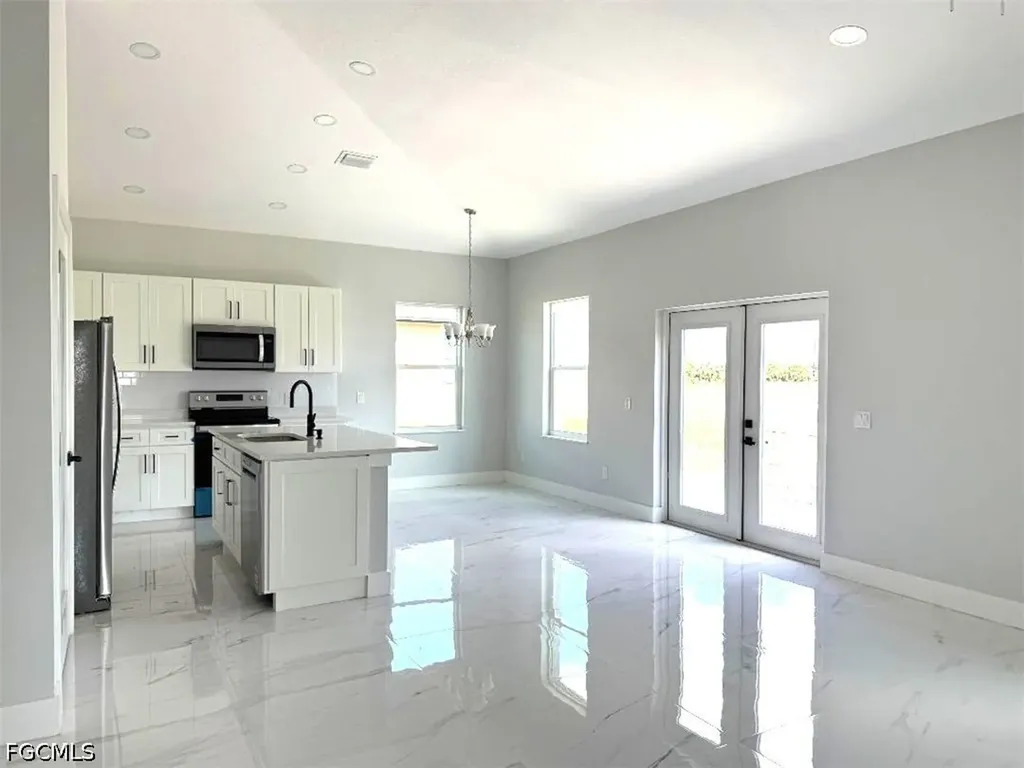 115 Lansing Circle Labelle FL 33935