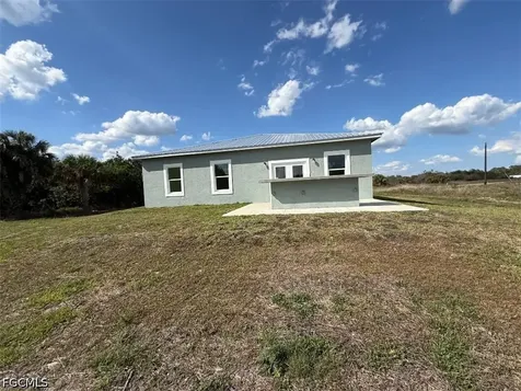 115 Lansing Circle Labelle FL 33935