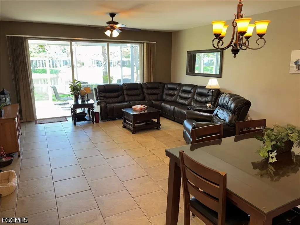 8271 Village Edge Circle Fort Myers FL 33919