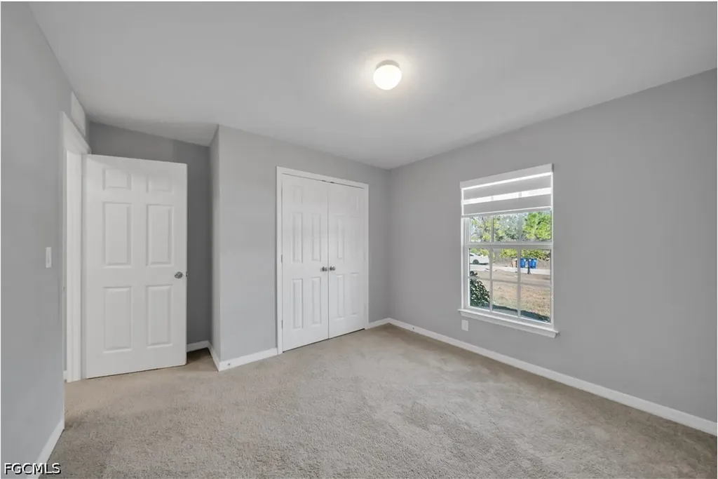 2617 53rd Street W Lehigh Acres FL 33971