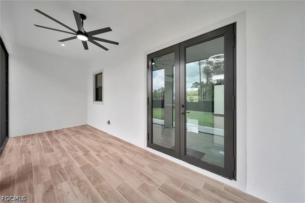 807 Dudley Avenue S Lehigh Acres FL 33974