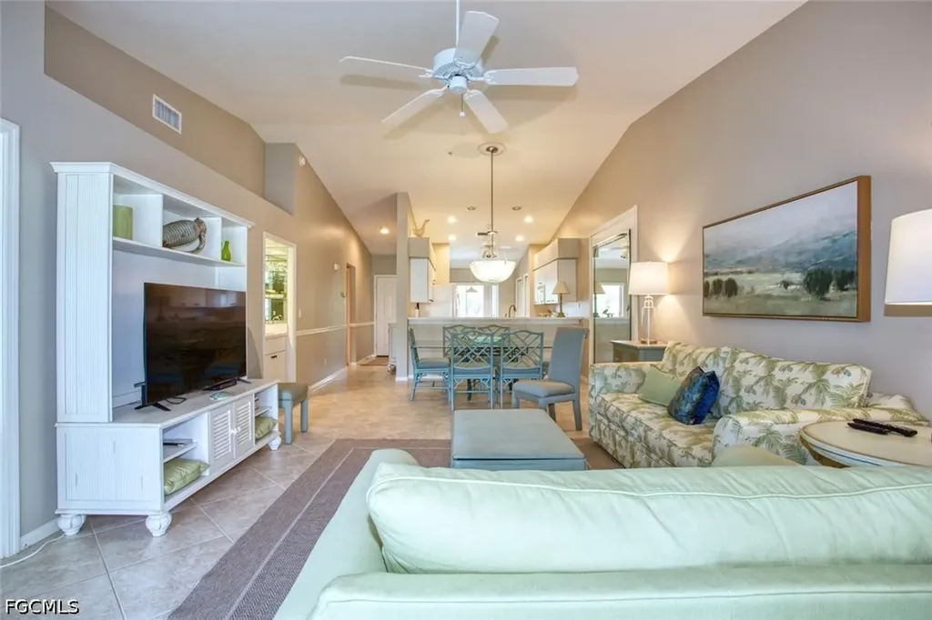 8083 Queen Palm Lane Fort Myers FL 33966