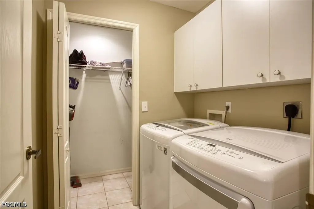 8083 Queen Palm Lane Fort Myers FL 33966