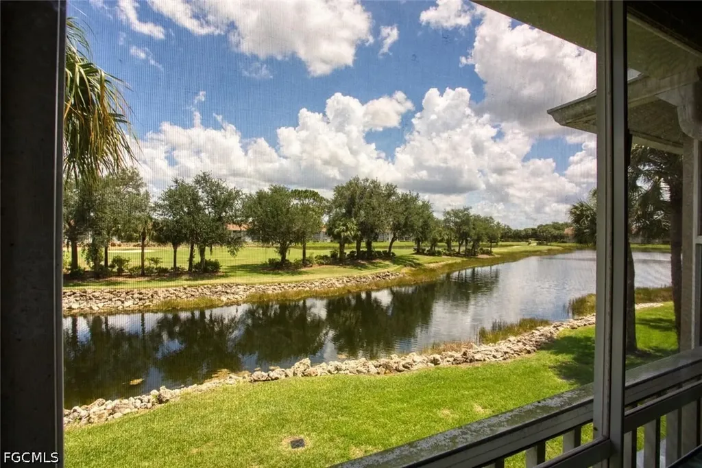 8083 Queen Palm Lane Fort Myers FL 33966