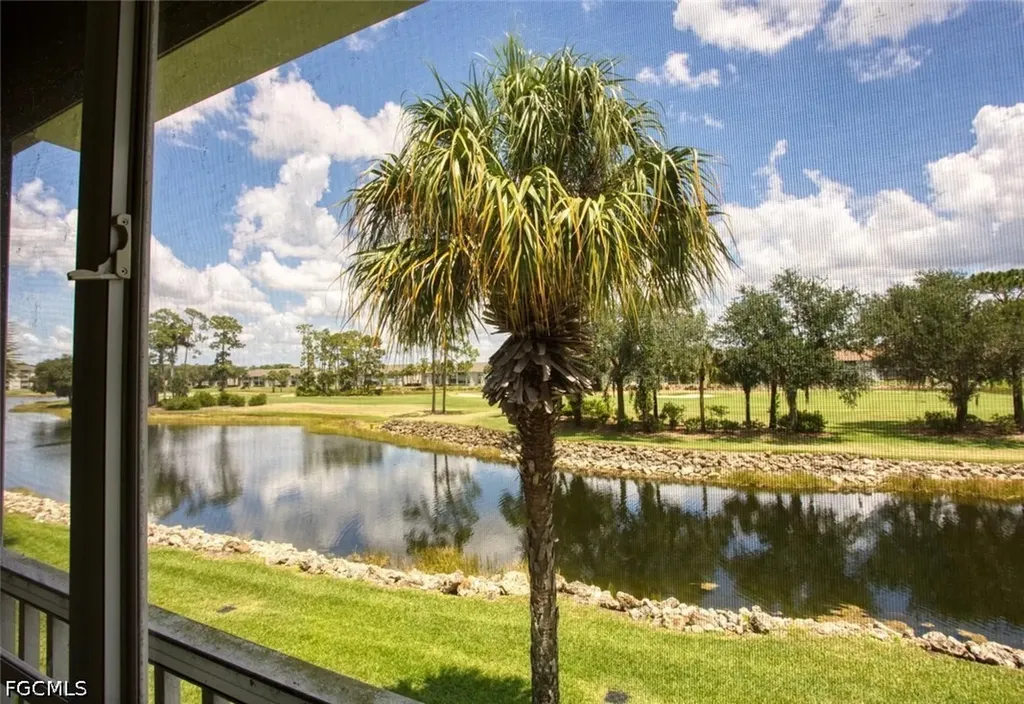 8083 Queen Palm Lane Fort Myers FL 33966