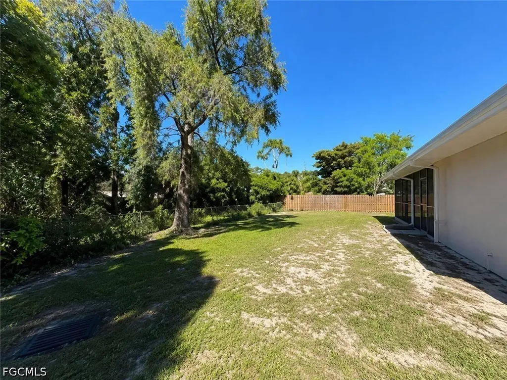 8093 Caloosa Road Fort Myers FL 33967