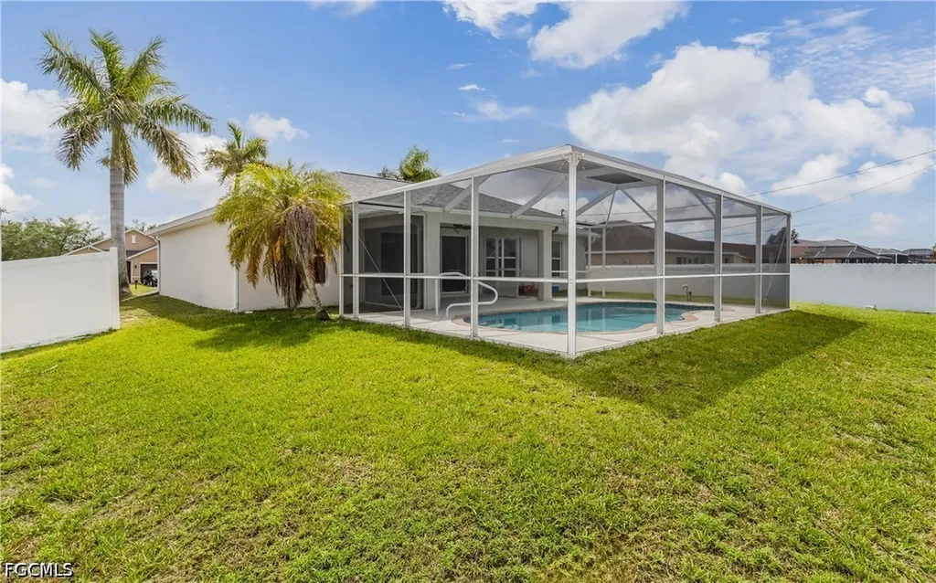 2626 SW 1st Avenue Cape Coral FL 33914