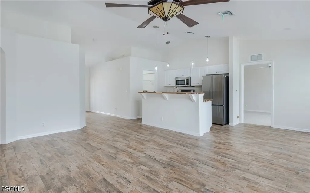 2626 SW 1st Avenue Cape Coral FL 33914