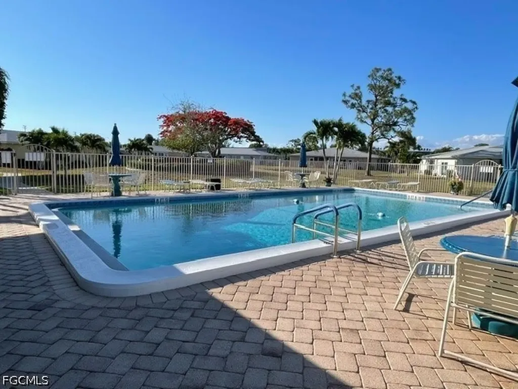 8381 Antigua Court Fort Myers FL 33907