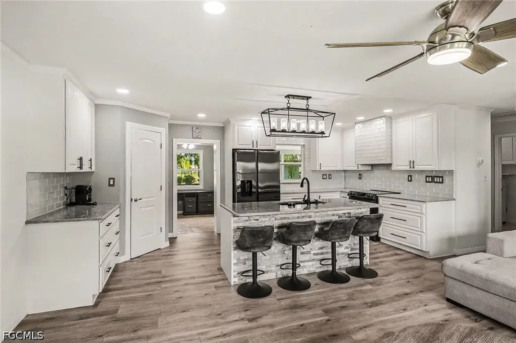 205 E Sugarland Circle Clewiston FL 33440
