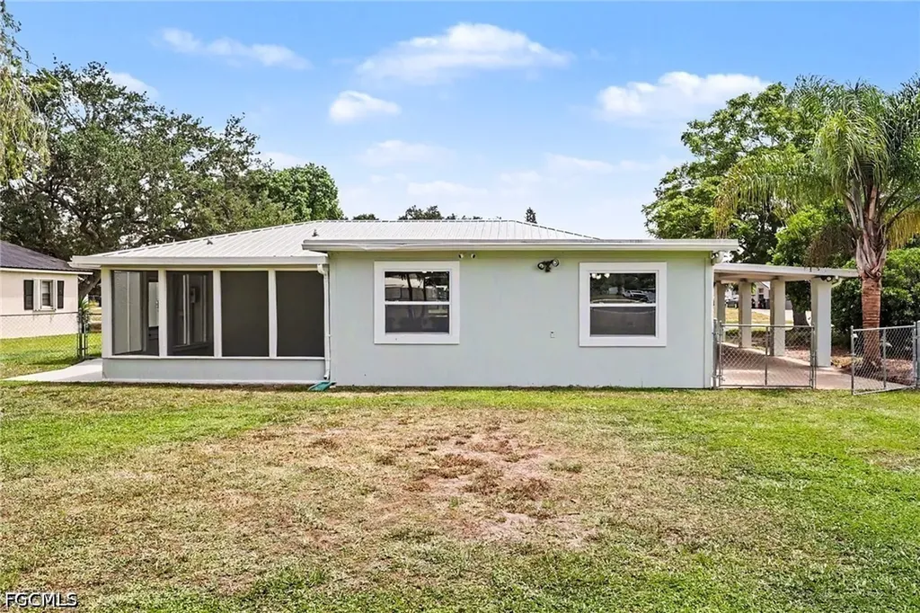 205 E Sugarland Circle Clewiston FL 33440