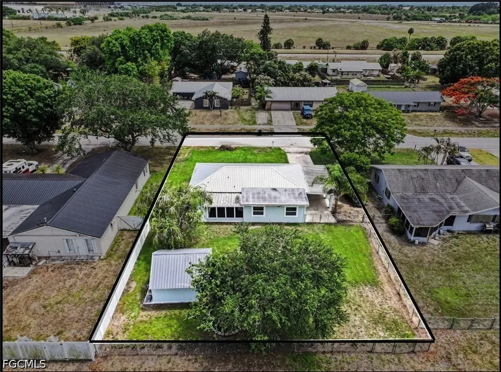 205 E Sugarland Circle Clewiston FL 33440